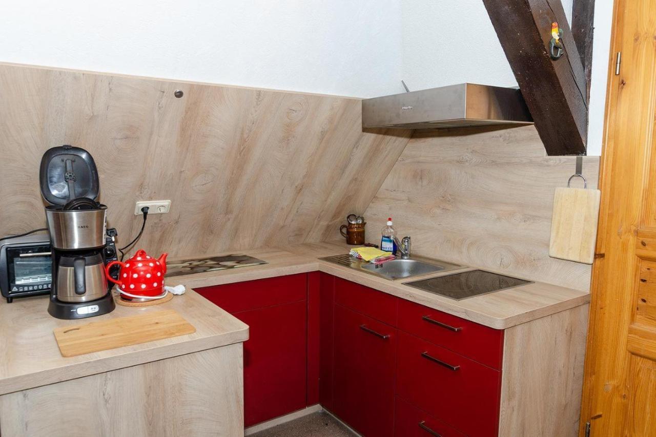 3-R-Ferienwohnung-Fuer-3-Personen-In-Schaprode-Auf-Ruegen-Zi4 Zewnętrze zdjęcie